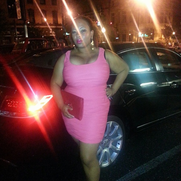 Coral bodycon. Size 10 - Picture 4 of 4